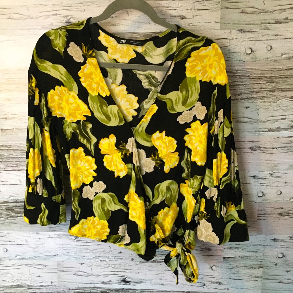 Zara Black/Yellow Floral Wrap Top - Picture 1 of 7